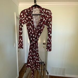 DIANE VON FURSTENBERG New Jeanne Leopard Print Wrap Dress